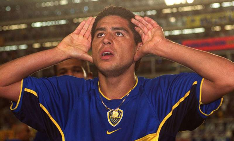 Cuando el Ángel (caído) recuerda al Topo Gigio (Román)