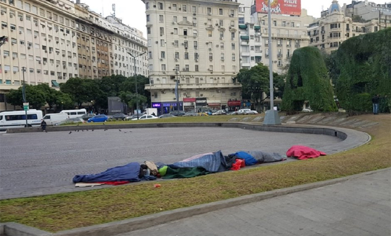 Gobierno porteño admitió que «aumentó» la cantidad de personas en situación de calle