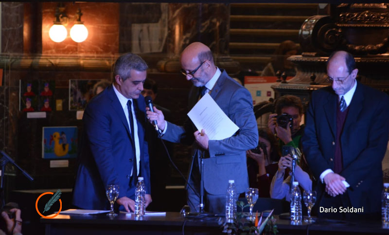 Franco Bartolacci asumió como nuevo rector de la Universidad Nacional de Rosario