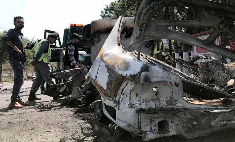 Un nuevo atentado talibán en Kabul mató 10 civiles y dejó heridos a otros 42