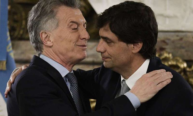 Por decreto el Gobierno obliga a organismos y empresa públicas a comprar deuda reperfilada