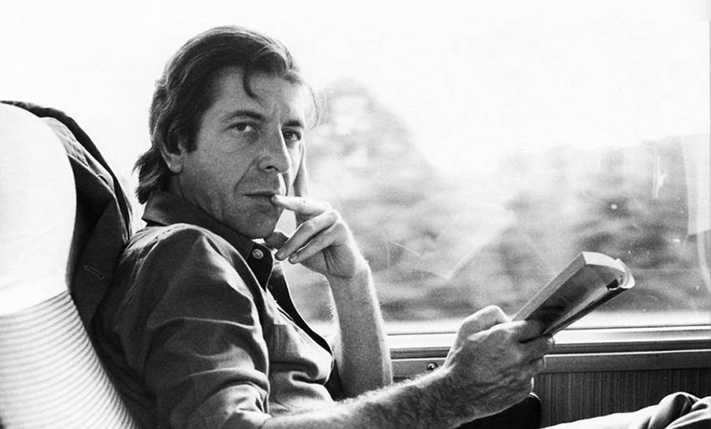 La voz de Leonard Cohen revive en nueve canciones inéditas de «Thanks for the Dance»
