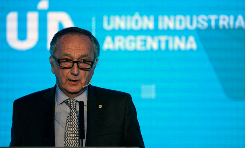 Desde la UIA advierten que el sector privado no está en condiciones de pagar un bono