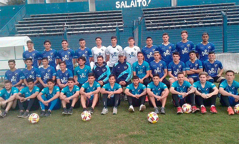 Argentino de Rosario presentó a su nuevo plantel en el Olaeta