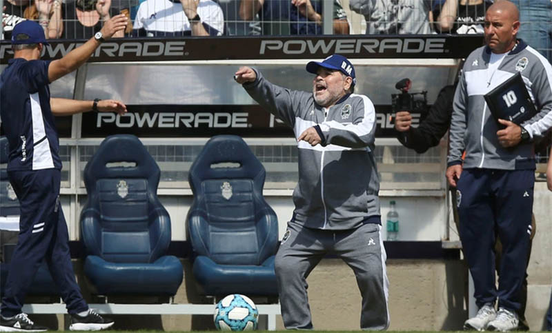 El Lobo de Maradona busca su primer triunfo ante Talleres