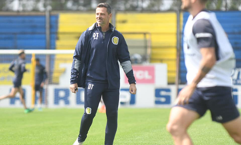 Central piensa en Estudiantes y Cocca entrenó con el once que perdió ante Vélez