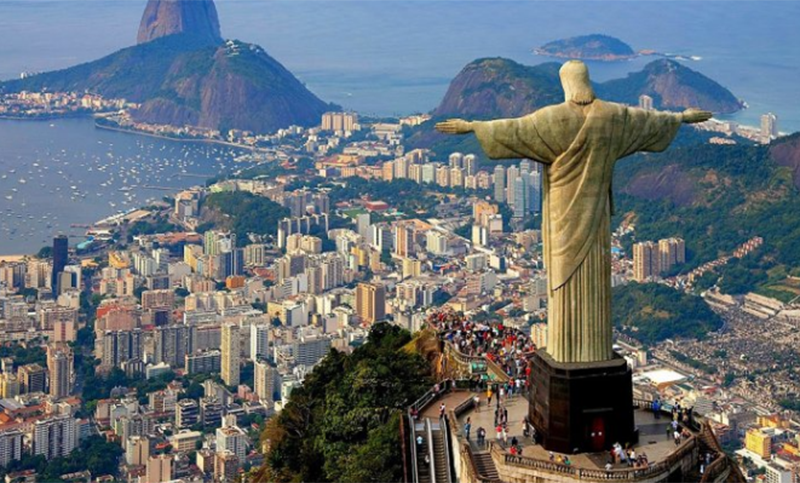 Brasil tiene superávit turístico en comparación con Argentina