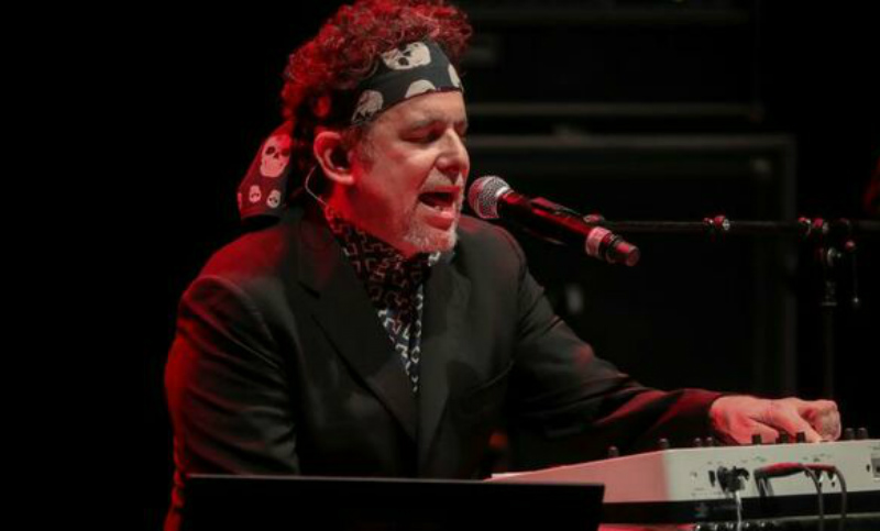 Calamaro pidió disculpas por ofrecer un concierto «horrible» en Bolivia