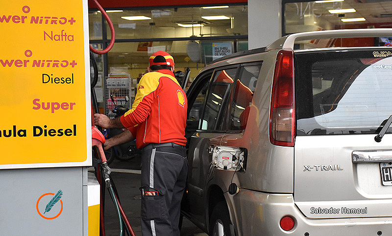 Aumentaron 5% las naftas y el gasoil