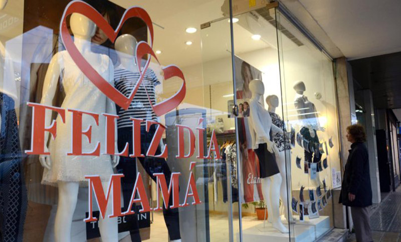 Indumentaria y calzado, lo más comprado en el Día de la Madre