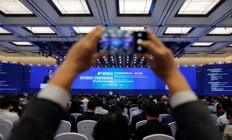 Auguran que las redes de 5G y la Inteligencia Artificial revolucionarán la Internet móvil