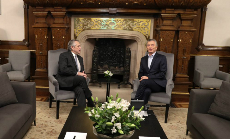 Transición: luego del desayuno con Fernández, Macri se reunió con su Gabinete