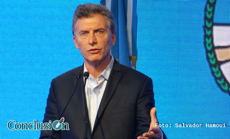 Macri homenajeó a soldados caídos en 1975 en Formosa