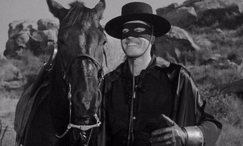 El viernes será la última emisión de «El Zorro» en canal 13 tras 16 años ininterrumpidos