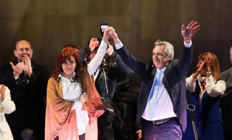 Alberto Fernández y Cristina Fernández encabezan el acto por el Día de la Lealtad en La Pampa