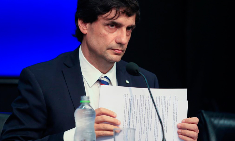 Hay que pagar deuda por $ 245.000 millones y US$ 1.400 millones hasta fin de año