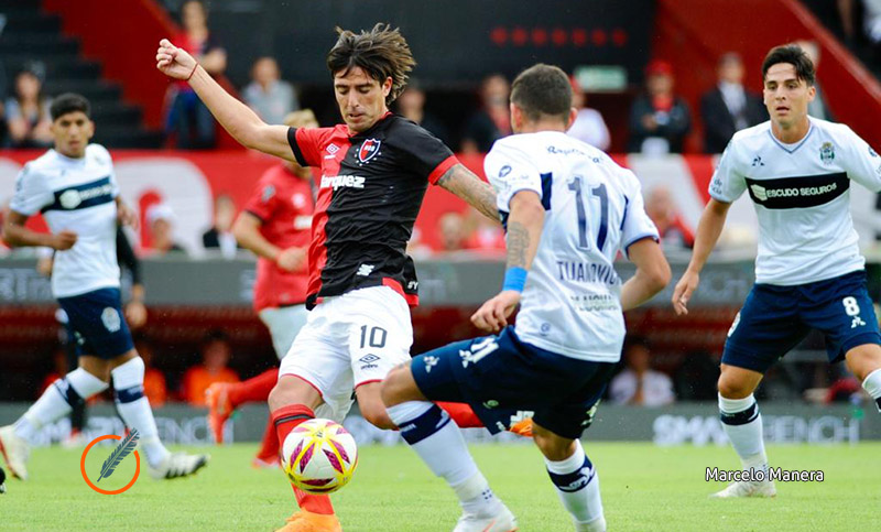 Con un Maradona cabulero, Newell’s ya vende entradas para el partido con Gimnasia