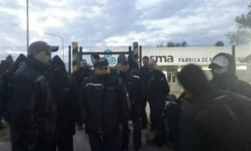 Despiden a 70 trabajadores de planta de la papelera Ledesma en San Luis