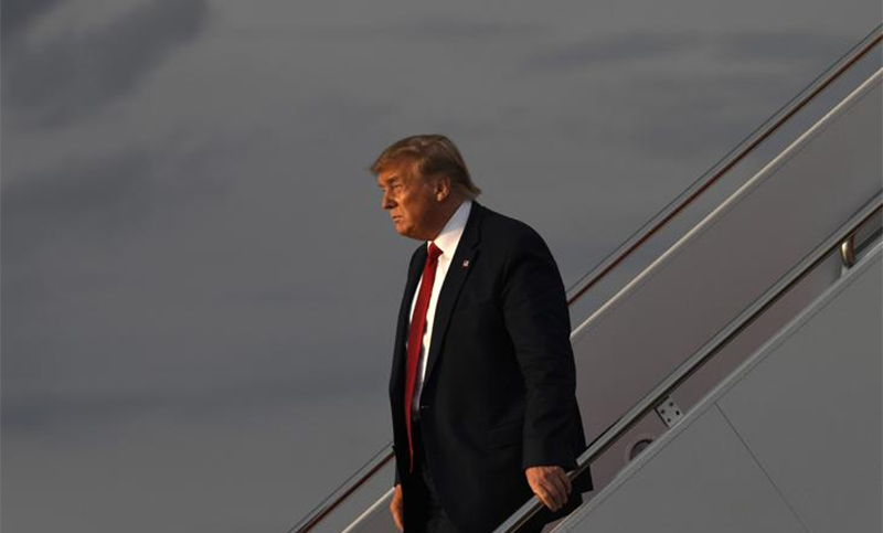 “El Deep State utiliza a la CIA y a Soros para defenestrar a Trump”