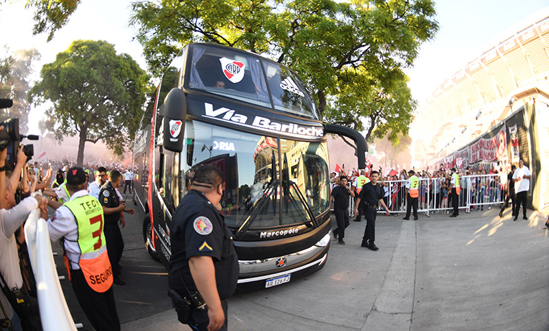 River fue recibido por una multitud tras perder la Libertadores