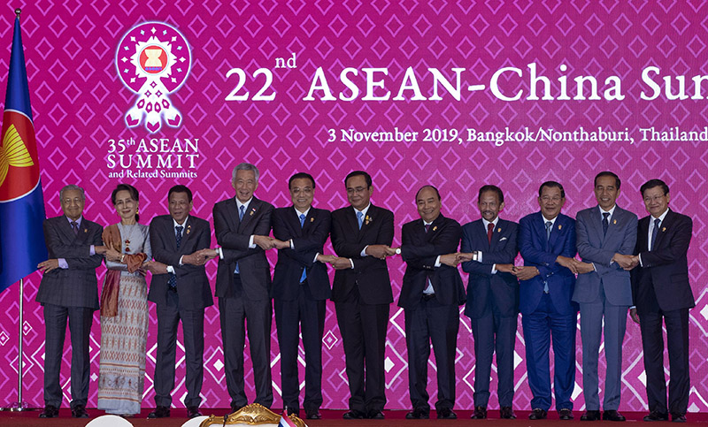 Trump se ausentó de la cumbre de Asean y China asumió el protagonismo