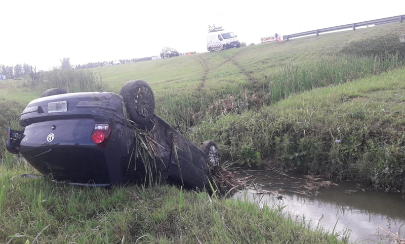 Dos accidentes automovilísticos convulsionaron la autopista Rosario-Córdoba