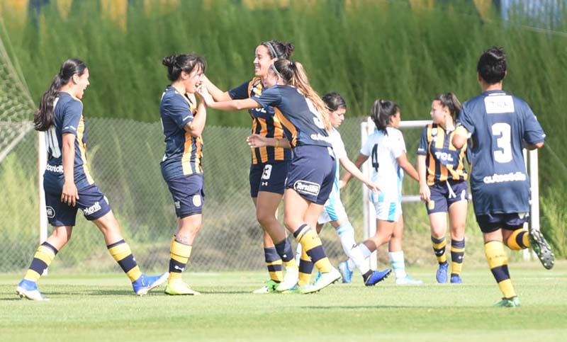 Central derrotó a Racing y trepa en la tabla del fútbol femenino