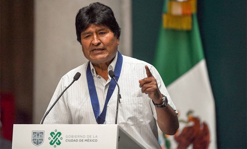 Evo Morales rechazó la oferta de Fernández de asilarse en Argentina y permanecerá en México