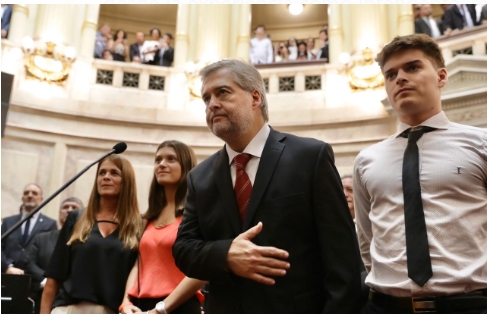 Mirabella juró en el Senado: «Vamos a seguir cuidando a la Provincia de Santa Fe»