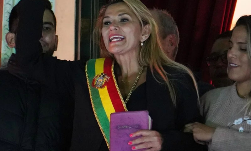 El Gobierno argentino no reconocería, por ahora, a Jeanine Áñez como presidenta interina de Bolivia