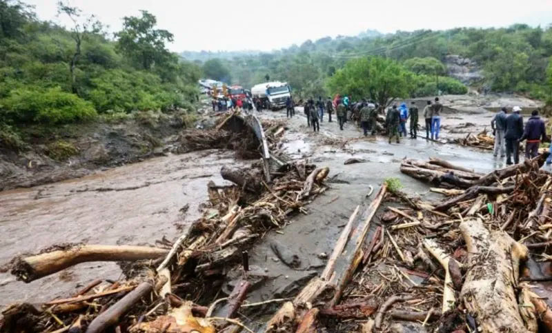 Al menos 43 personas murieron sepultadas en deslizamientos de tierra en Kenia
