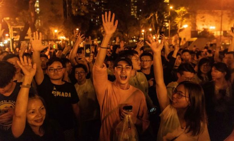 Una lectura diferente sobre los resultados electorales en Hong Kong