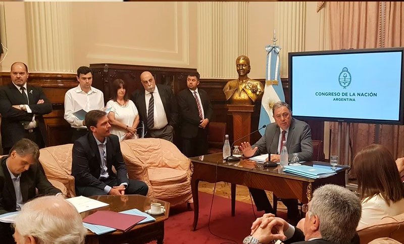 Oficializan el Código Procesal Penal y los límites a las prisiones preventivas