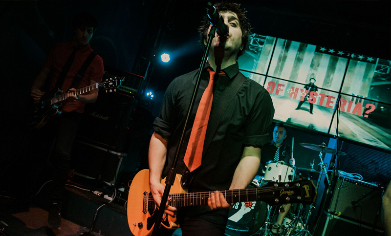 Nice Guys, tributo a Green Day, rinde homenaje a los 15 años de American Idiot