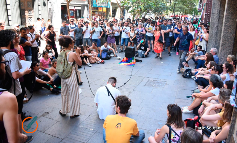 La Orquesta Sinfónica Provincial reclamó el pase a planta con un concierto en la peatonal