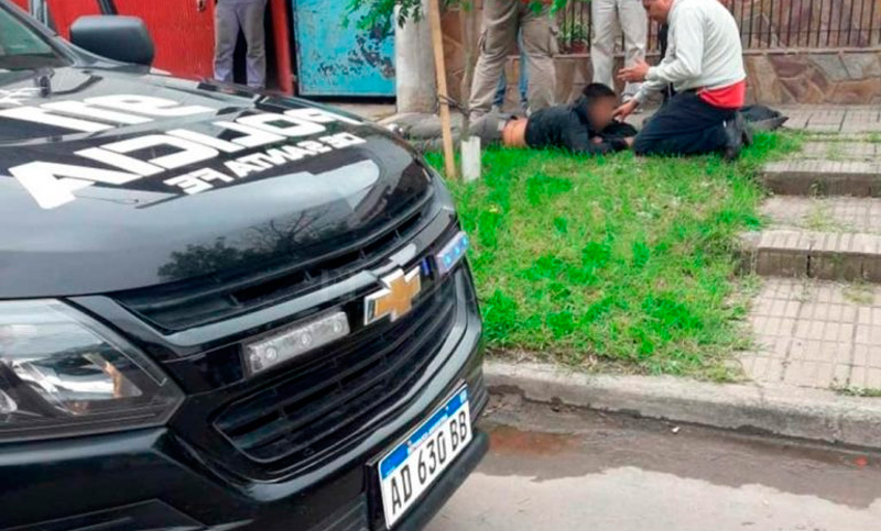Imputaron al policía que le disparó por la espalda a un joven de 17 años