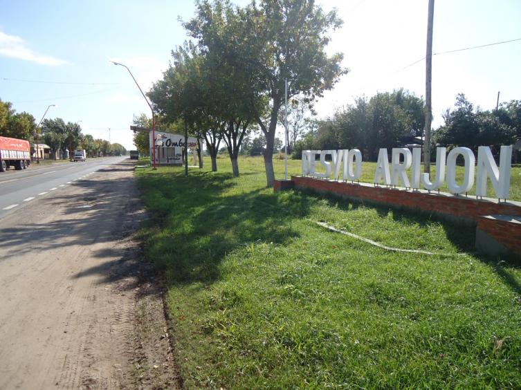 Desvío Arijón: la historia de una docente que sufre en primera persona los embates de los agrotóxicos
