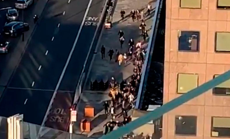 Un detenido y heridos tras apuñalamiento y disparos sobre el Puente de Londres