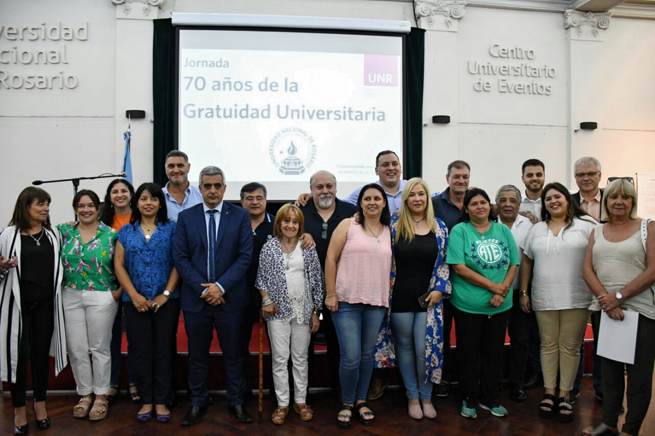 La UNR conmemoró los 70 años de gratuidad universitaria