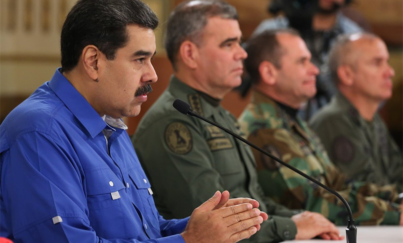 Venezuela da 72 horas a agregados militares de Bolivia para abandonar el país