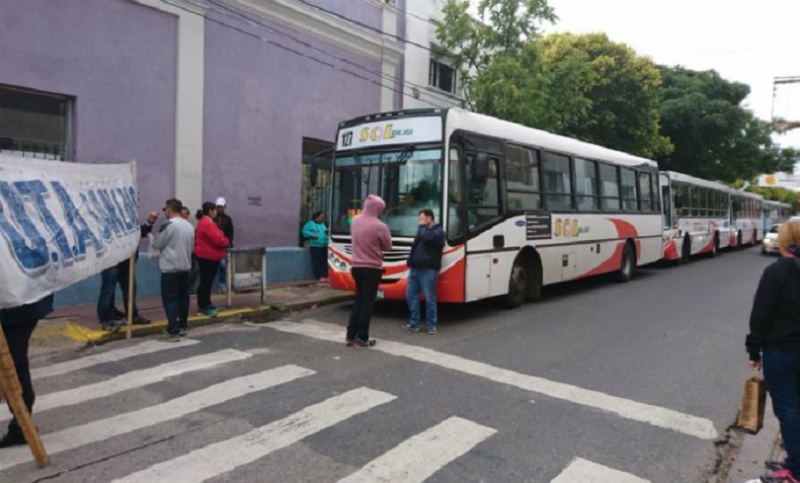 Se agrava la situación del transporte urbano e interurbano en San Luis