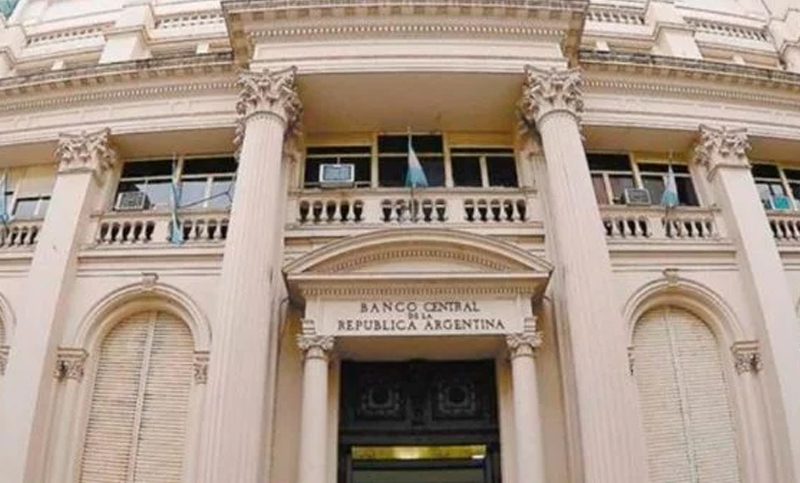 Gobierno toma deuda por 23.300 millones de pesos en Letras del Tesoro