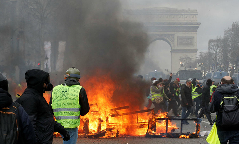 Nueva protesta de los «chalecos amarillos» y los sindicatos en Francia