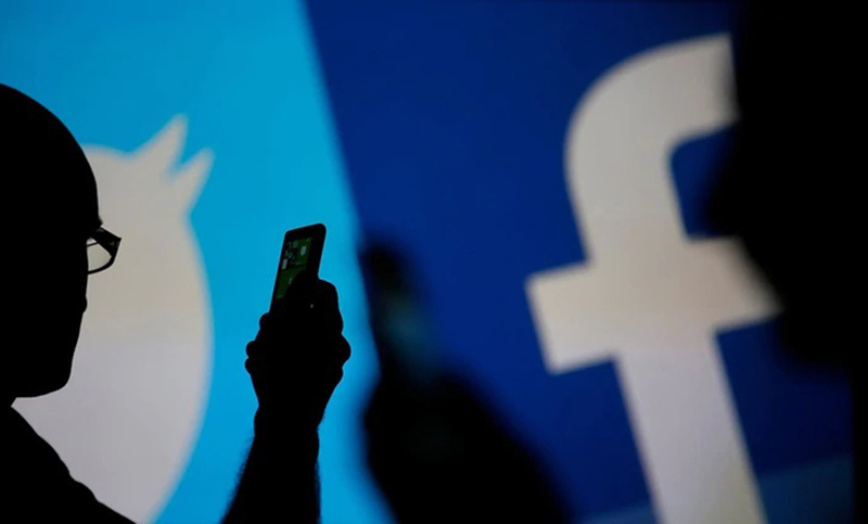 Rusia sancionará a Facebook y Twitter si se niegan a almacenar datos de usuarios rusos