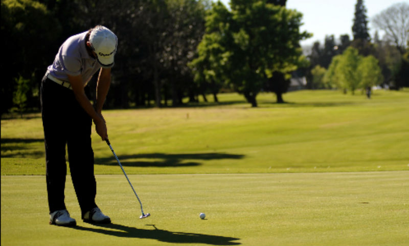 Golf adaptado en Pérez: se desarrolló el primer torneo con personas con discapacidad visual
