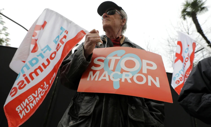 Quinto día de huelga general complica a Francia