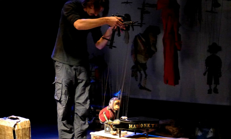 Marionetas Orsini, espectáculo de títeres en el teatro