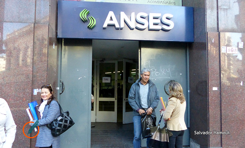 A una semana de dejar el Gobierno, Macri tomó fondos de la Anses para financiamiento