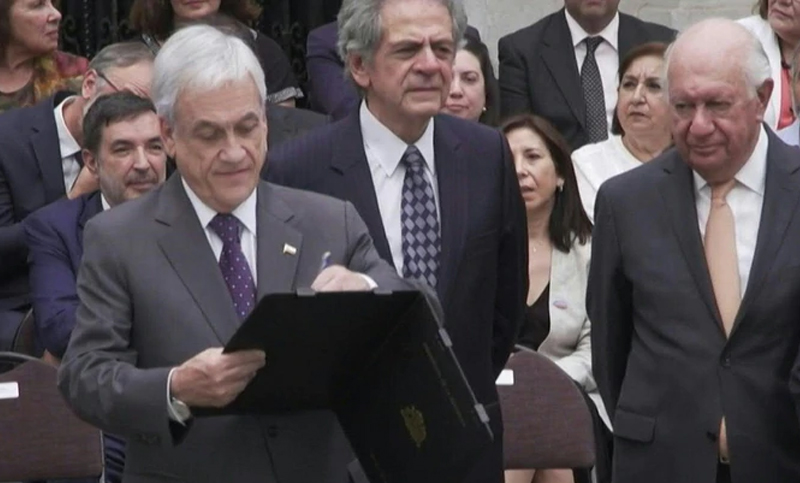 Promulgan la ley que habilita a convocar al plebiscito para cambiar la Constitución de Chile
