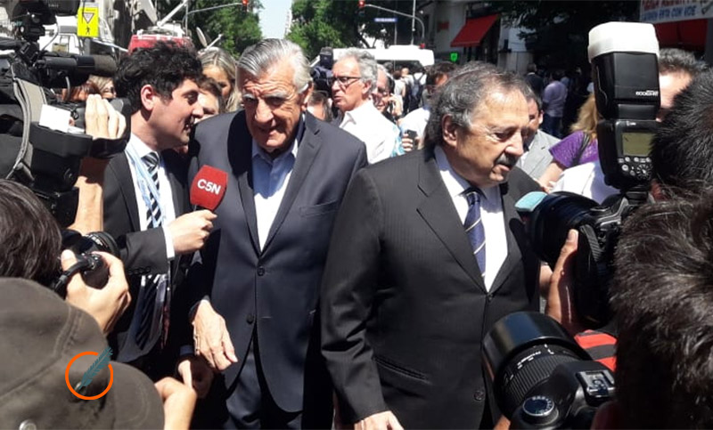 José Luis Gioja y Ricardo Alfonsín llegaron juntos a la asunción de Alberto Fernández